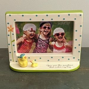 Amscan Picture Frame with Small Duck Figurines NWT